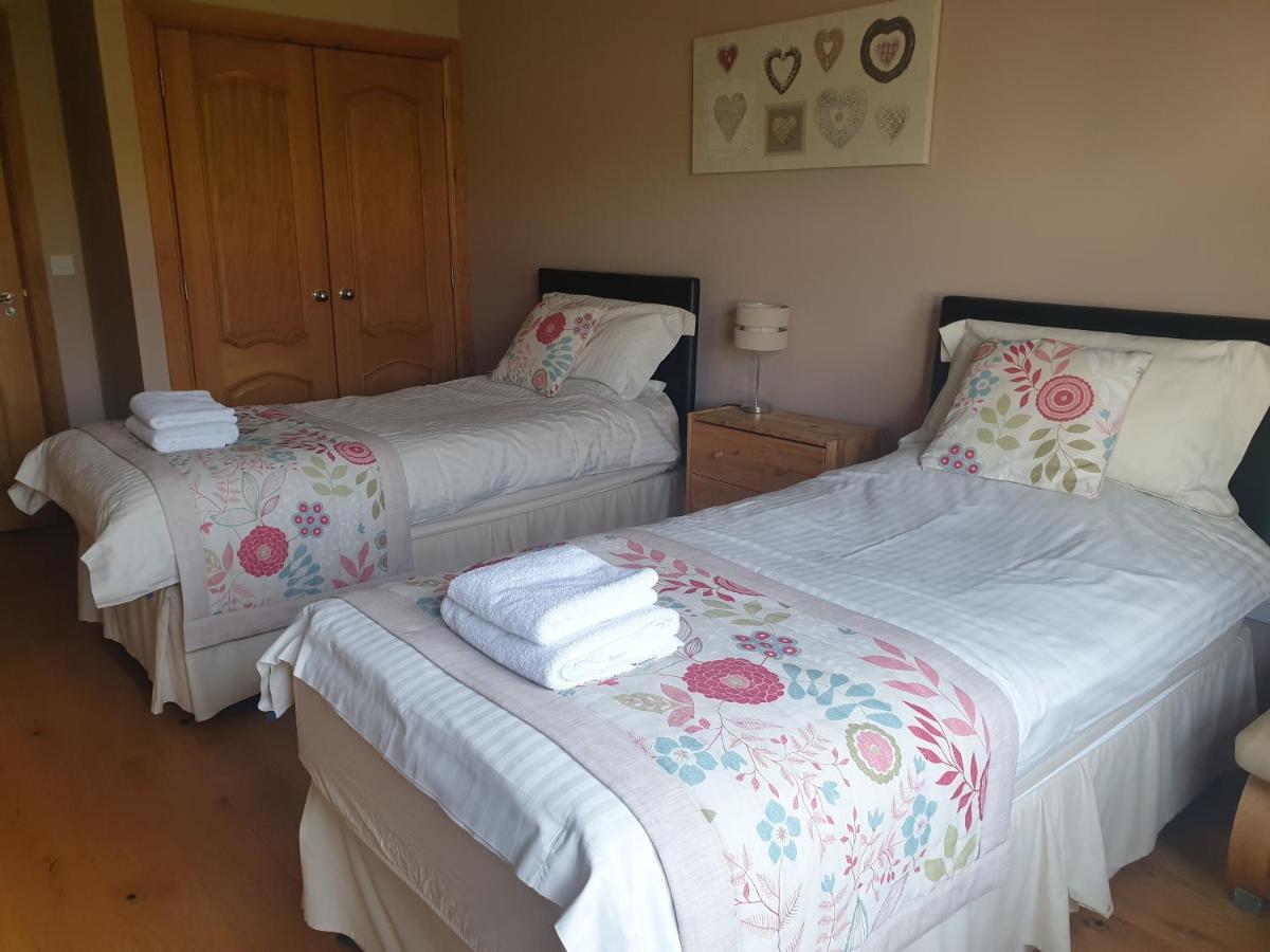 Bamflatt Farm Bed & Breakfast สเตรเวน ภายนอก รูปภาพ